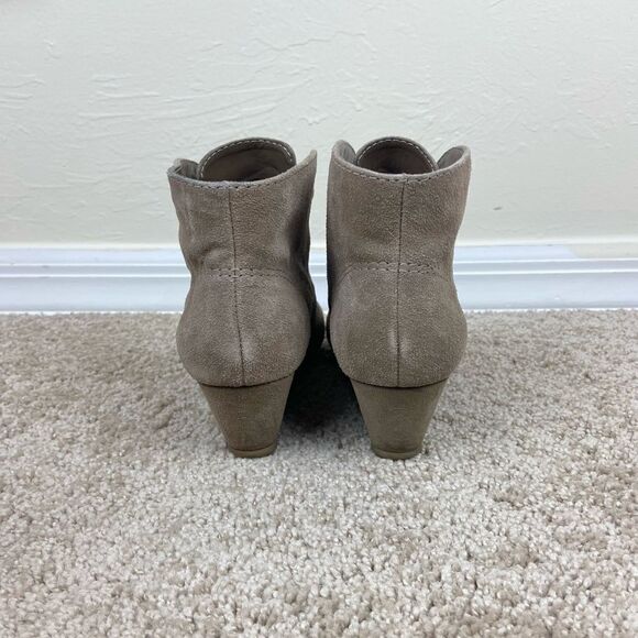 Nine West Joeyo Suede Ankle Wedge Lace-Up Booties - Picture 5 of 6